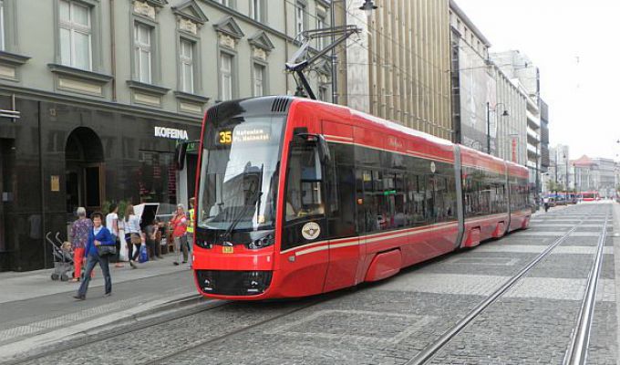 EBI wspiera zakup tramwajów w Krakowie i na Śląsku